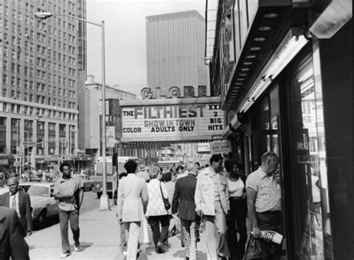 27 Pictures Of Times Square At The Height Of Its Depravity In The 70s And 80s