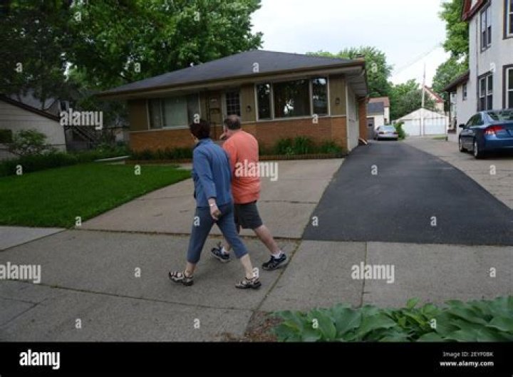 98-Year-Old Minnesota Man Michael Karkoc Accused Of Nazi War Crimes Faces Extradition