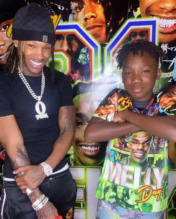 Age, Height, Real Name, Net Worth, Girlfriend, Family & BIO