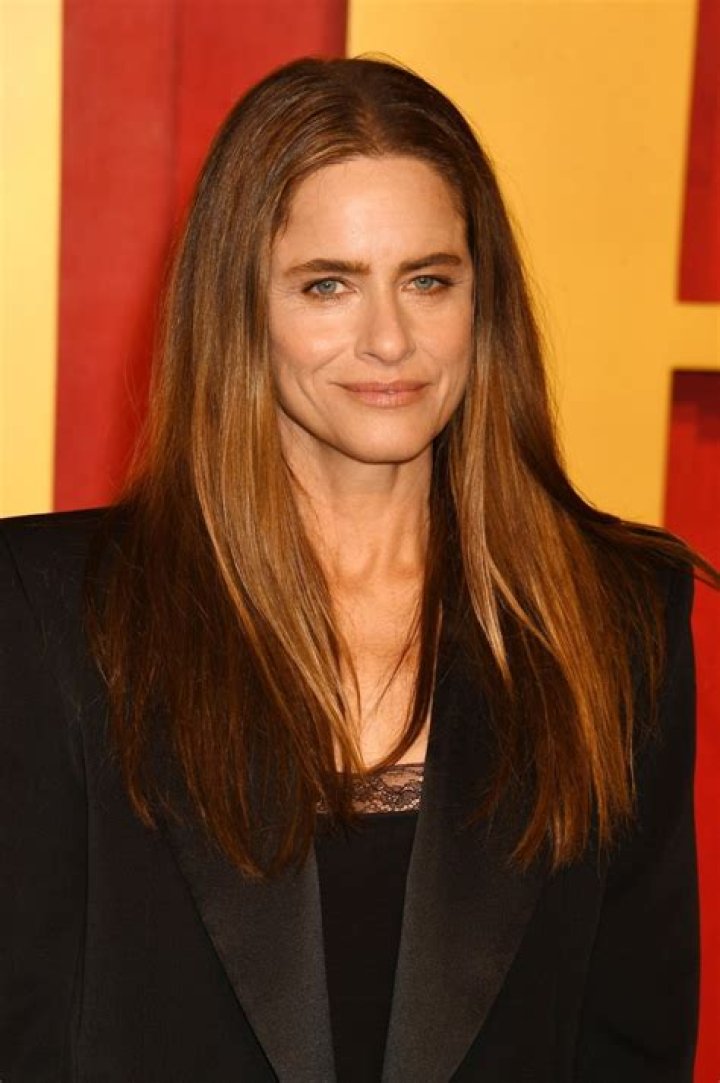 Amanda Peet