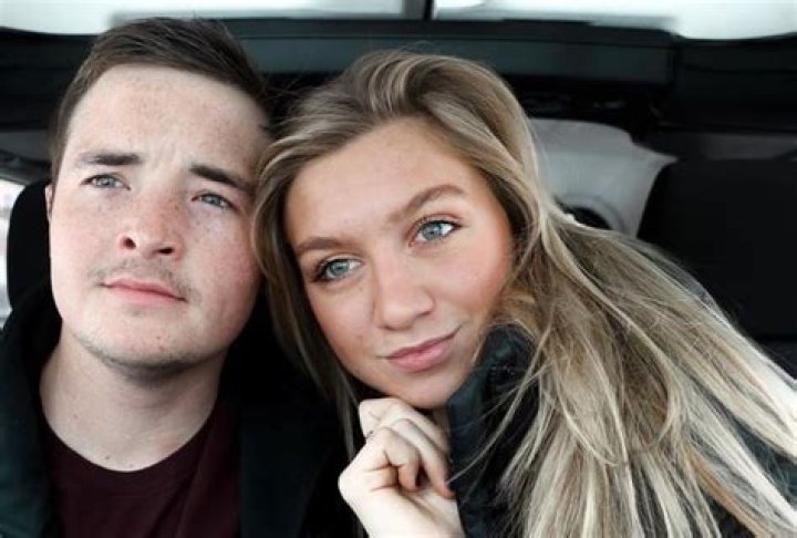 Anna Sitar Wiki, Biography, Age, Height, Net worth, Boyfriend, Parents, Education & More