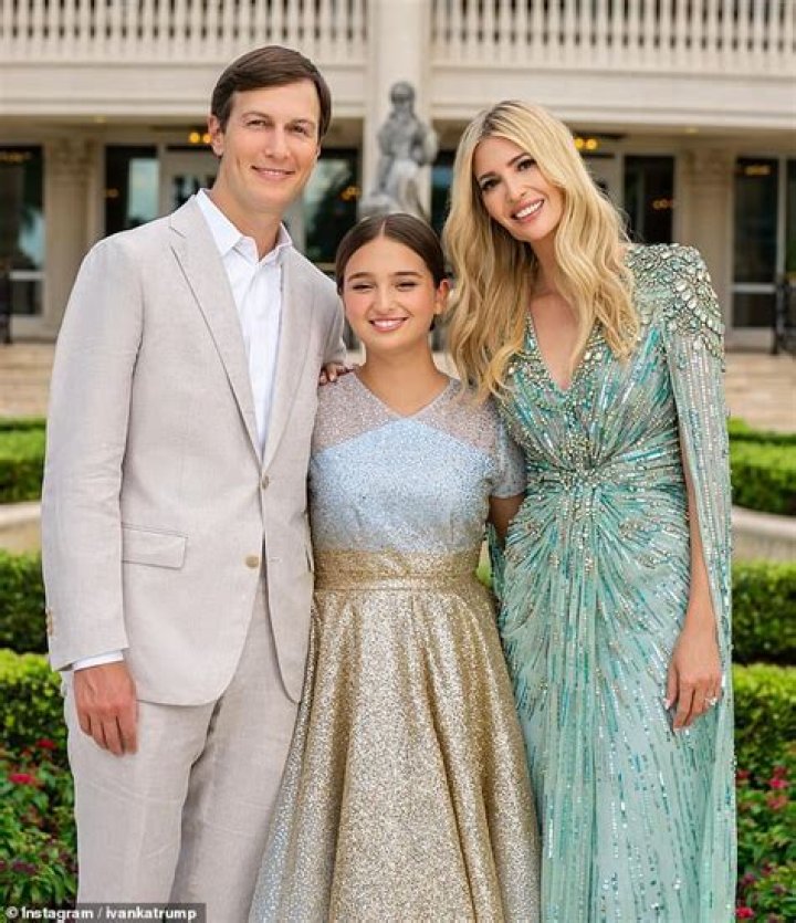 Arabella Chi Wiki, Birthday, Height, Boyfriend, Family, Ethnicity, Biography & More