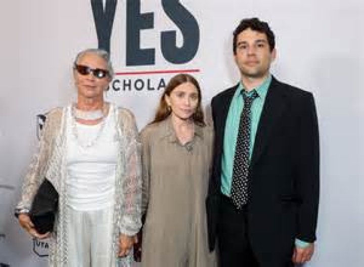 Ashley Olsen And Louis Eisner Are Reportedly “In Love” After Years-Long Friendship Turned Romantic