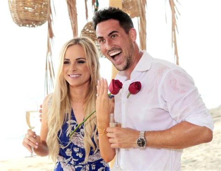 ‘Bachelor in Paradise’ Stars Amanda Stanton and Josh Murray “Working on Things” Following Split!
