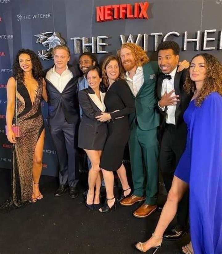 Basil Eidenbenz [Actor] Wiki, Biography, Height, Age, Net worth, Girlfriend, Parents, Ethnicity & More