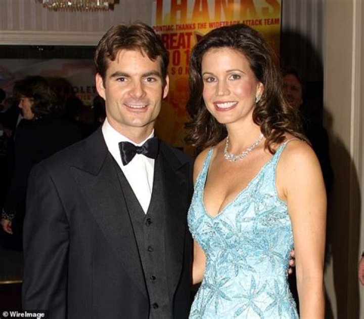 Brooke Sealey (Jeff Gordon First Wife) Age, Now, Net Worth