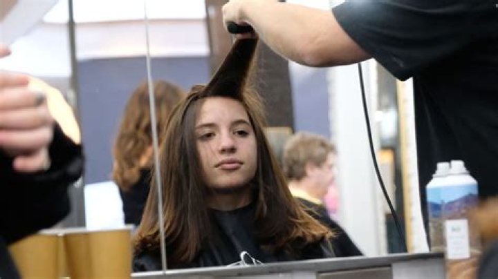 ‘Dance Moms’ Star Mackenzie Ziegler Shows Off Her Fabulous New Haircut and Color