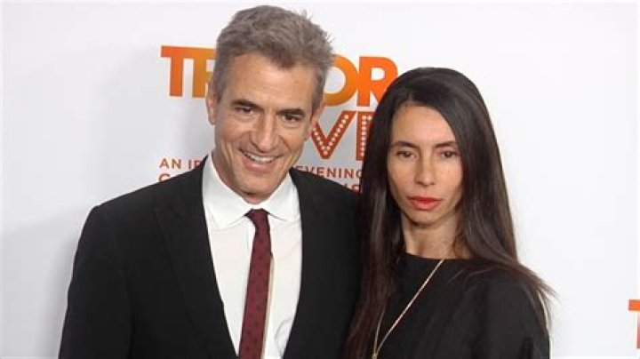 Dermot Mulroney Net Worth, Wife and Biography.