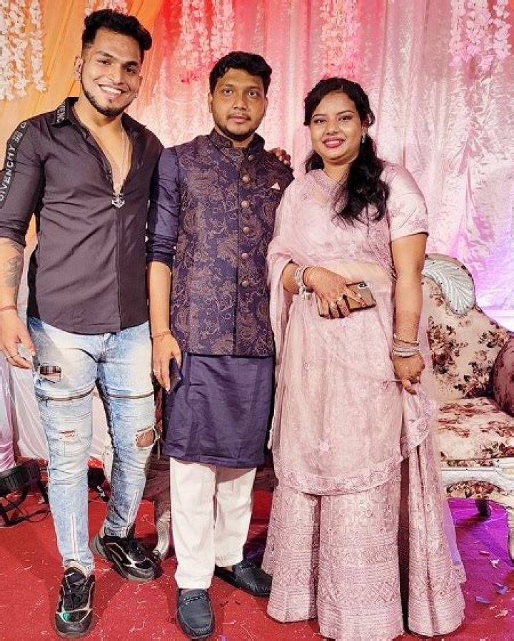 Dj Azex (Akshay Kumar) Wiki, Age, Girlfriend, Family, Net Worth, Death, Biography & More