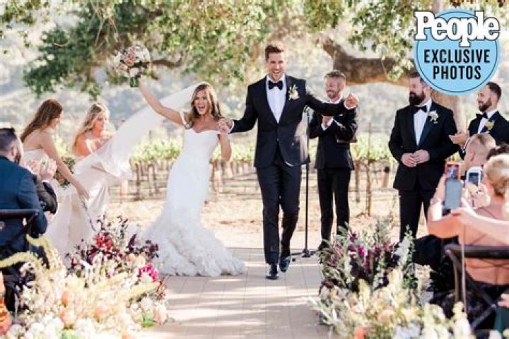 ExclusiveJoJo Fletcher and Jordan Rodgers Reveal Vision for Their Outdoor California Wedding