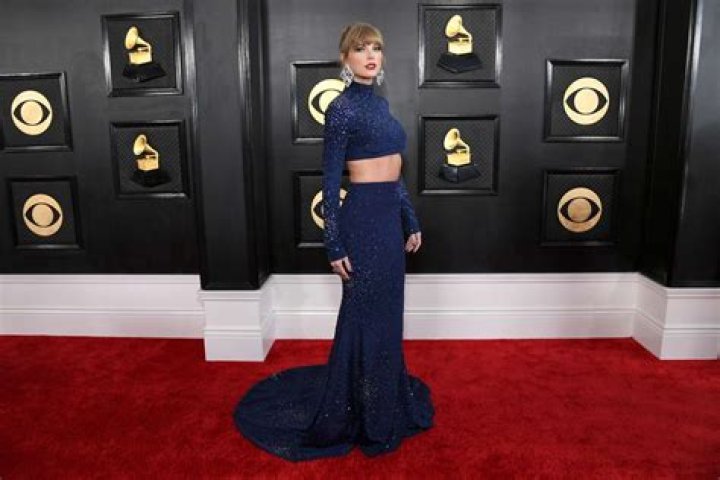#FashionAlertSee What Your Favorite Stars Wore to the 2019 Grammys