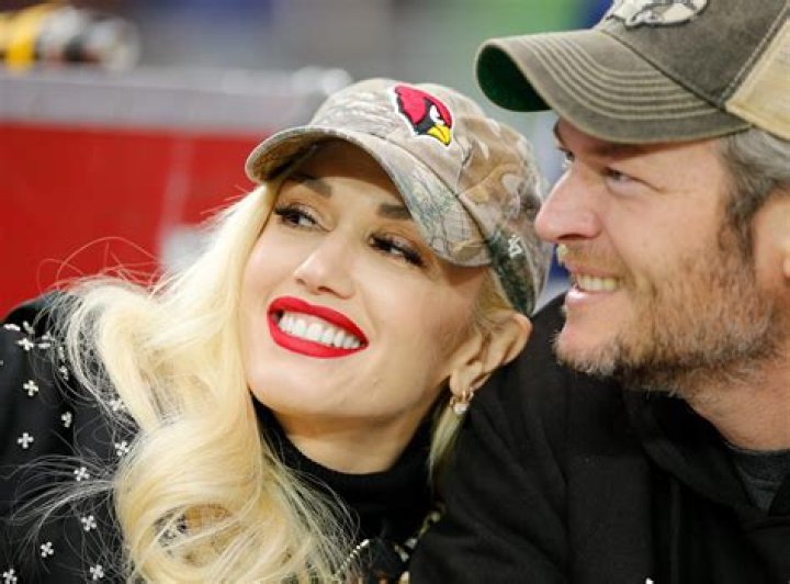 Gwen Stefani and Blake Shelton Planning Wedding — Gwen to Be a Pregnant Bride! (EXCLUSIVE)
