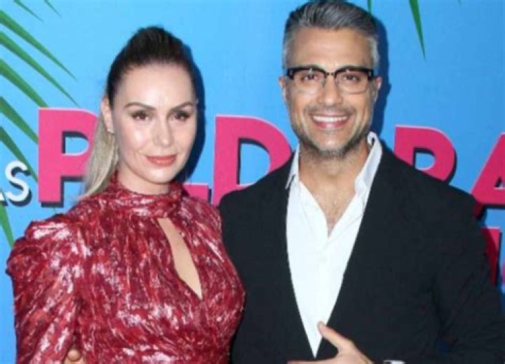 Heidi Balvanera: Facts about Jaime Camil Wife