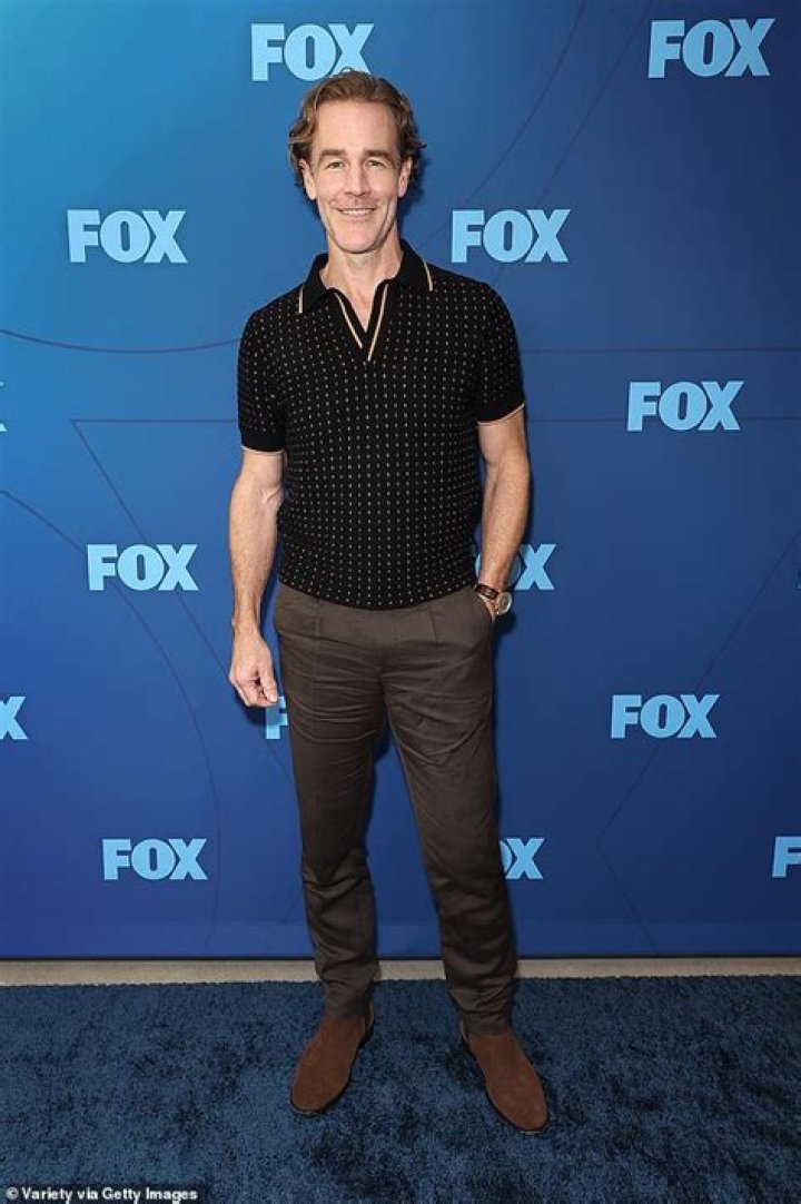 How tall is James Van Der Beek