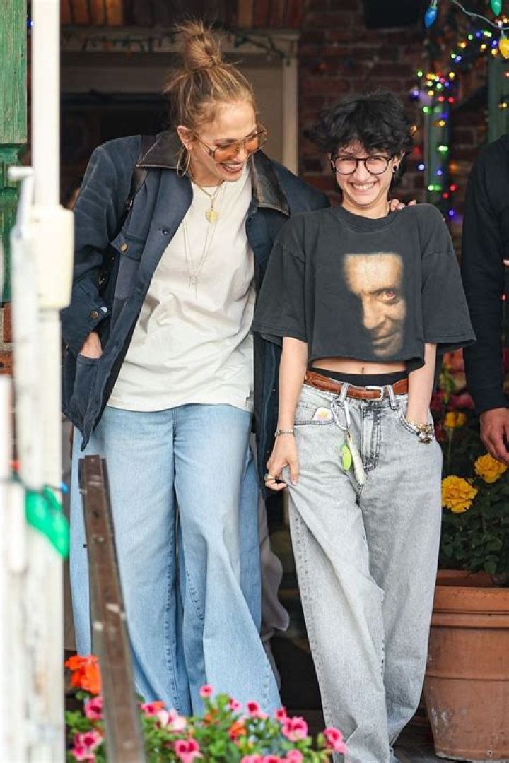 Jennifer Lopez and Daughter Emme Match in Ripped Jeans During Christmas Shopping Outing