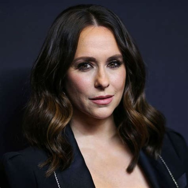 Jennifer Love Hewitt