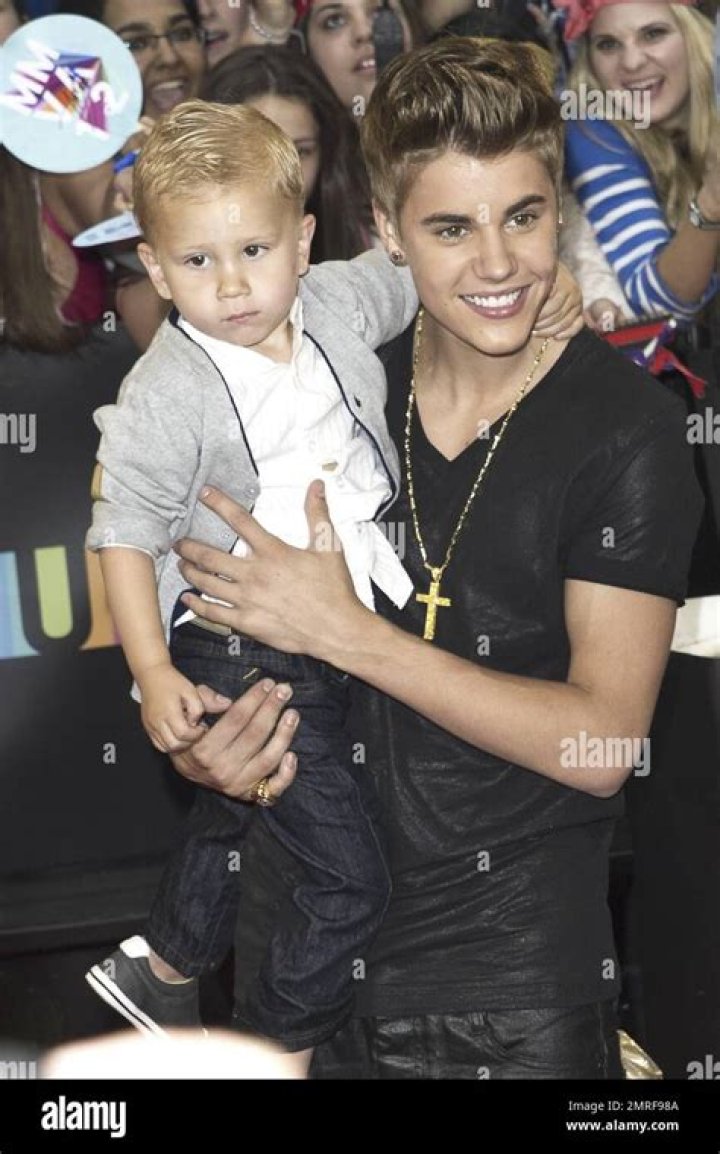 Justin Bieber’s Half-Brother Jaxon is a Mini Version of the Pop Star — See the Pic!