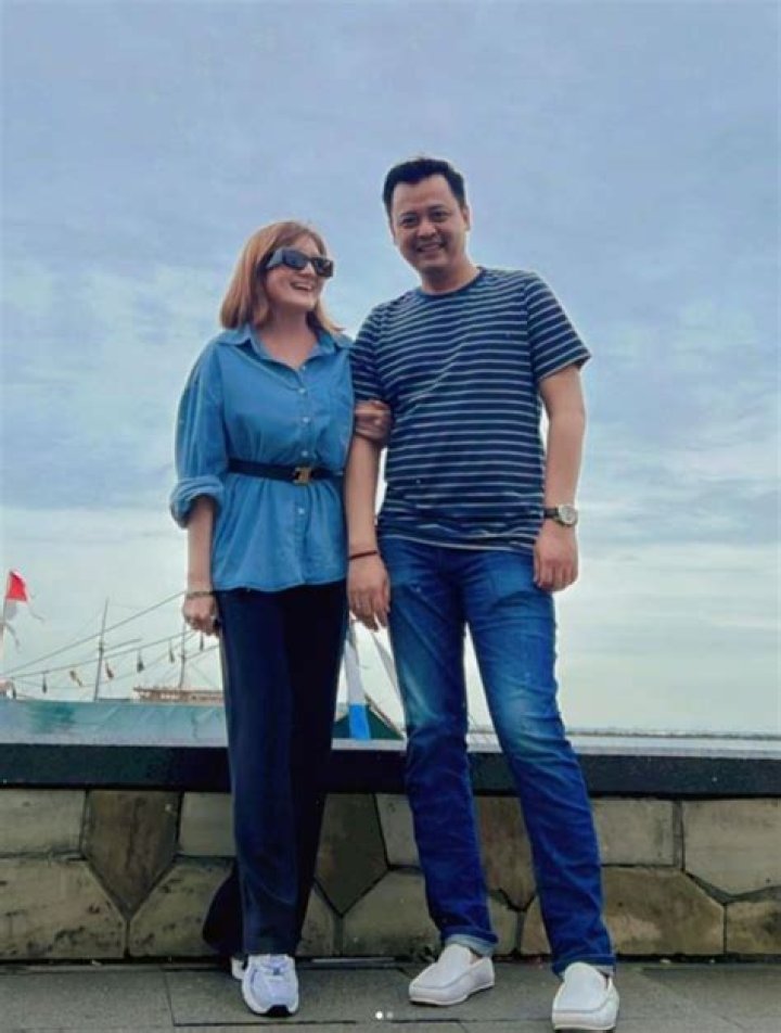 Kiki Amalia Biodata, Wiki, Age, Husband, Kids, Height, Parents, Nationality & More