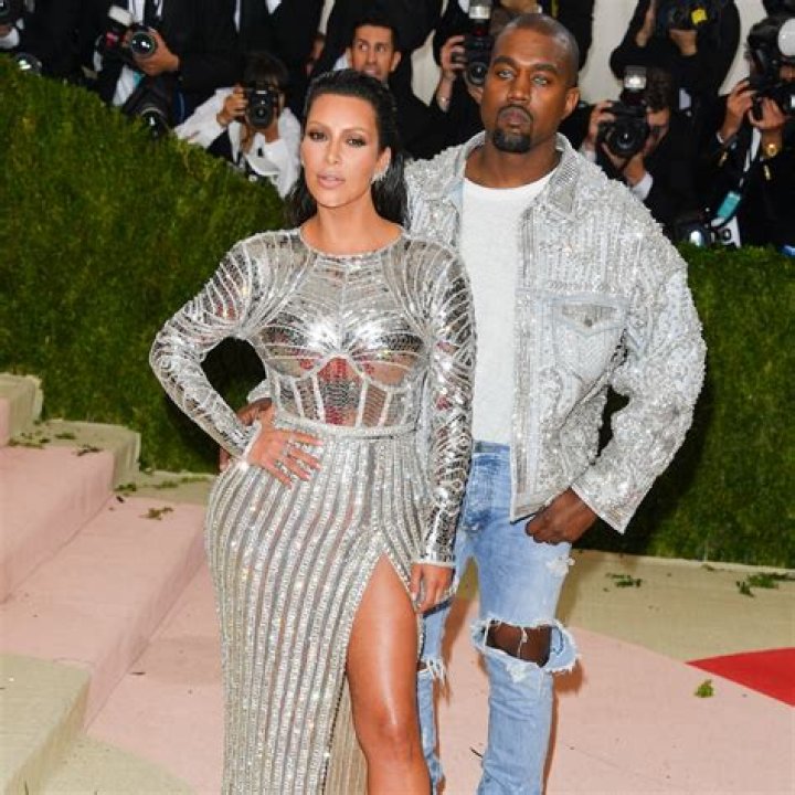 Kim Kardashian Licks Kanye West’s Face at the 2016 Met Gala, Disgusting Us All