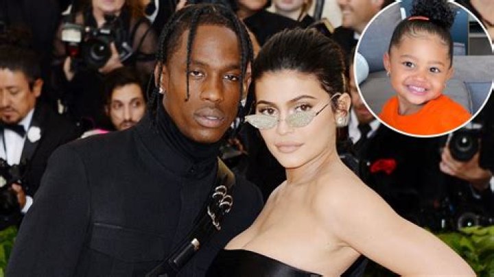 Kylie Jenner and Travis Scott Return to L.A. After Thanksgiving in Palm Springs With Stormi