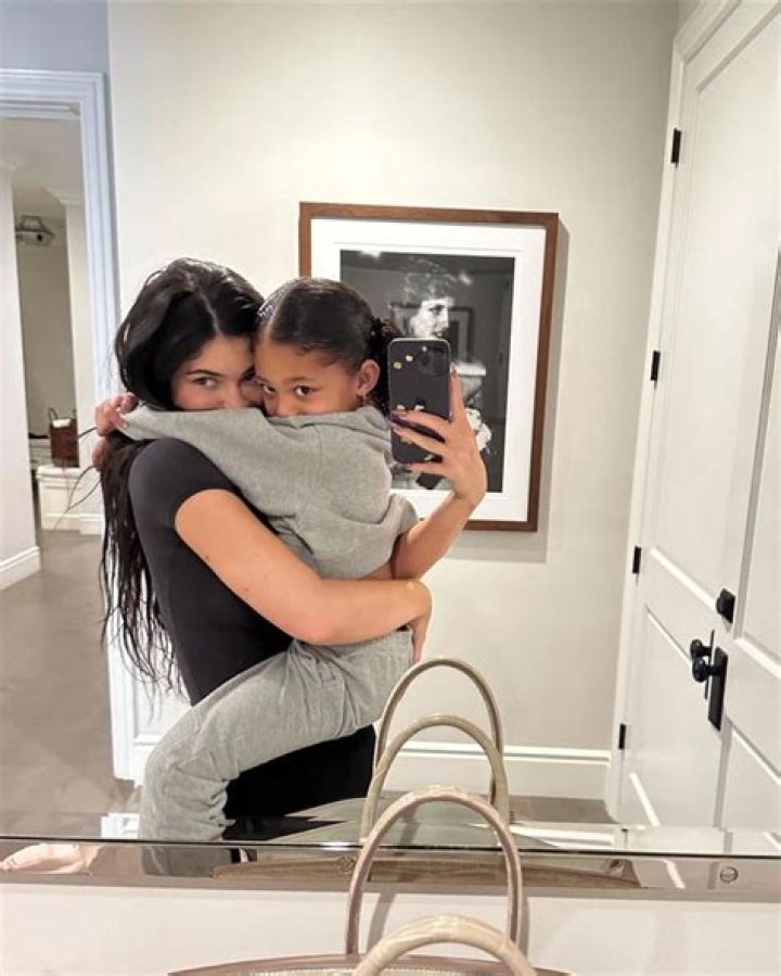 Kylie Jenner Shares a Time-Lapse Video While Doing Stormi’s Hair: ‘I’m Not Great, But I Love Learning’