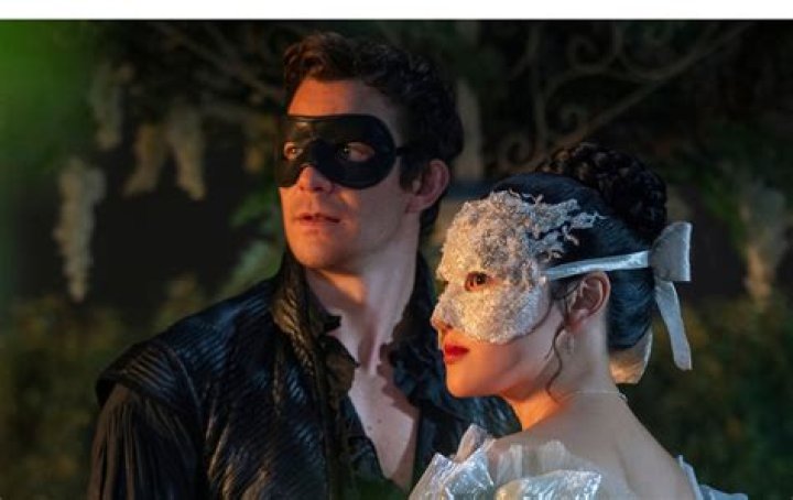 La La Anthony Maintains Her Hot Bod By “Freezing Her A– Off” (EXCLUSIVE)