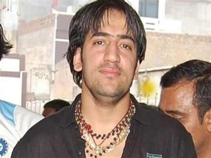 Neeraj Bawana (Gangster) Biography, Wiki, Age, Wife, Parents, Family, Cases, Facebook Group & More