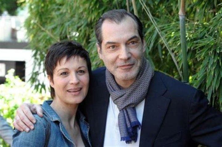 Samuel Labarthe Et Sa Nouvelle Compagne