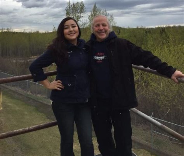 Stan Zuray Wiki-bio: Married, wife, age, daughter, net worth