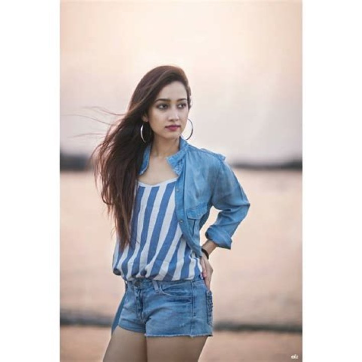 Sunny Waghchaure Wiki, Biography, Age, Wife, Business, Income & Contact No