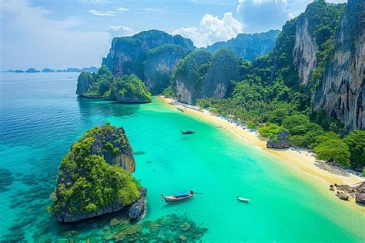 The World's Six Most Beautiful Beaches
