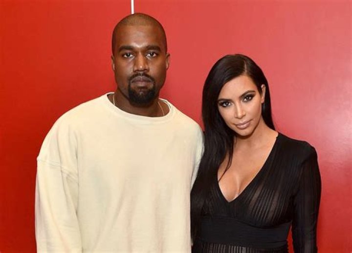 There’s Something Seriously off With Kim Kardashian and Kanye West’s Relationship