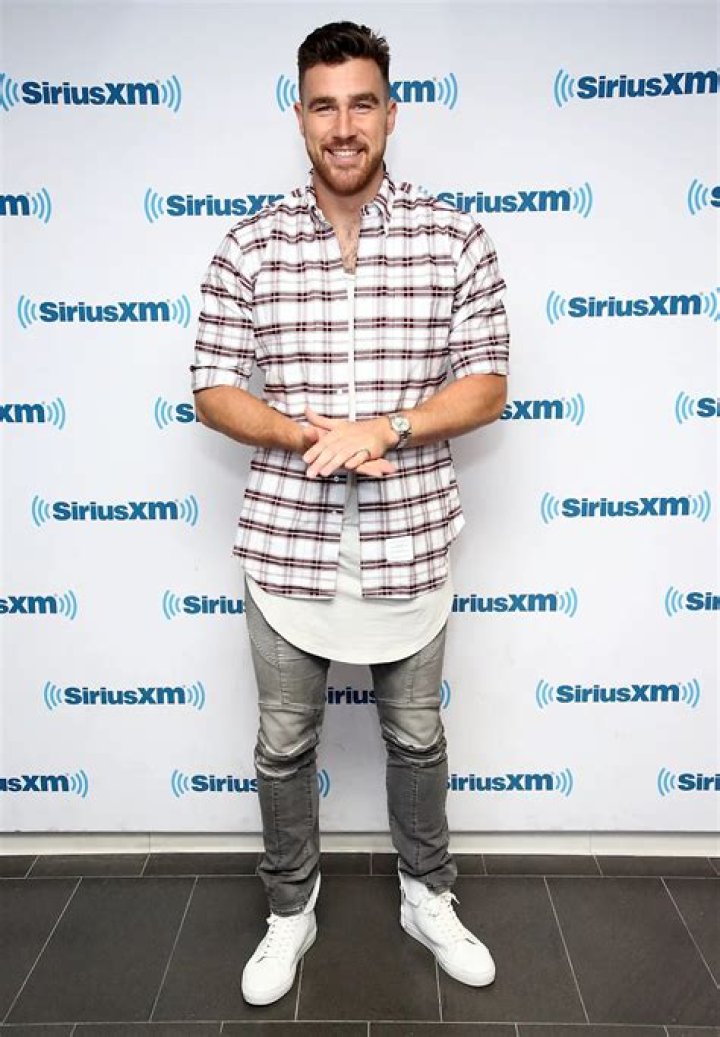 Travis Kelce Once Said It’s a ‘Dealbreaker’ If a Woman Won’t Sleep With Him After 3rd Date