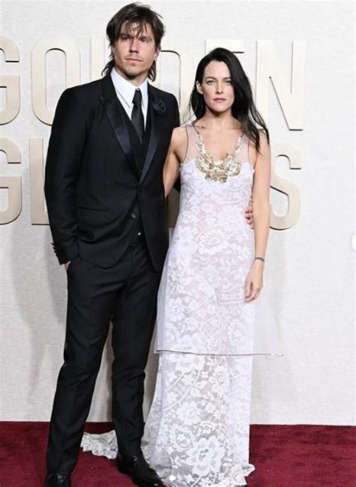 Who Is Ben Smith-Petersen? Wiki, Age, Parents, Net Worth, Wife, Kids, Height