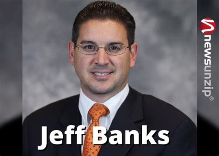 Who is Jeff Banks? Biography, Wiki, Net worth, Wife, Children, Family, Career, Height & More