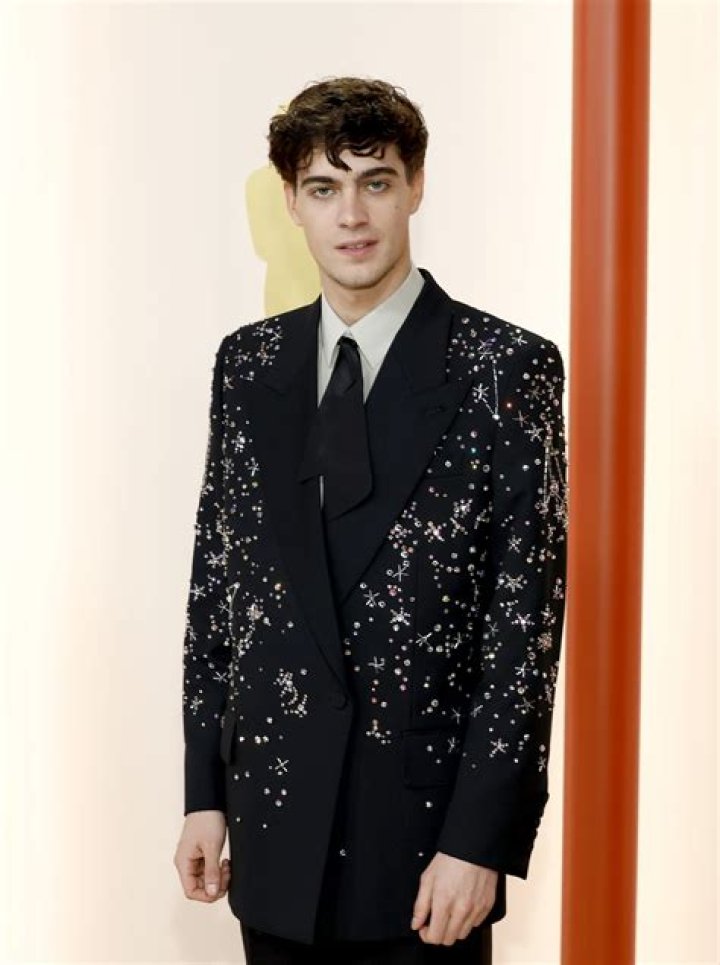 Who is Lorenzo Zurzolo? Wiki, Biography, Height, Age, Parents, Girlfriend, Net worth & More