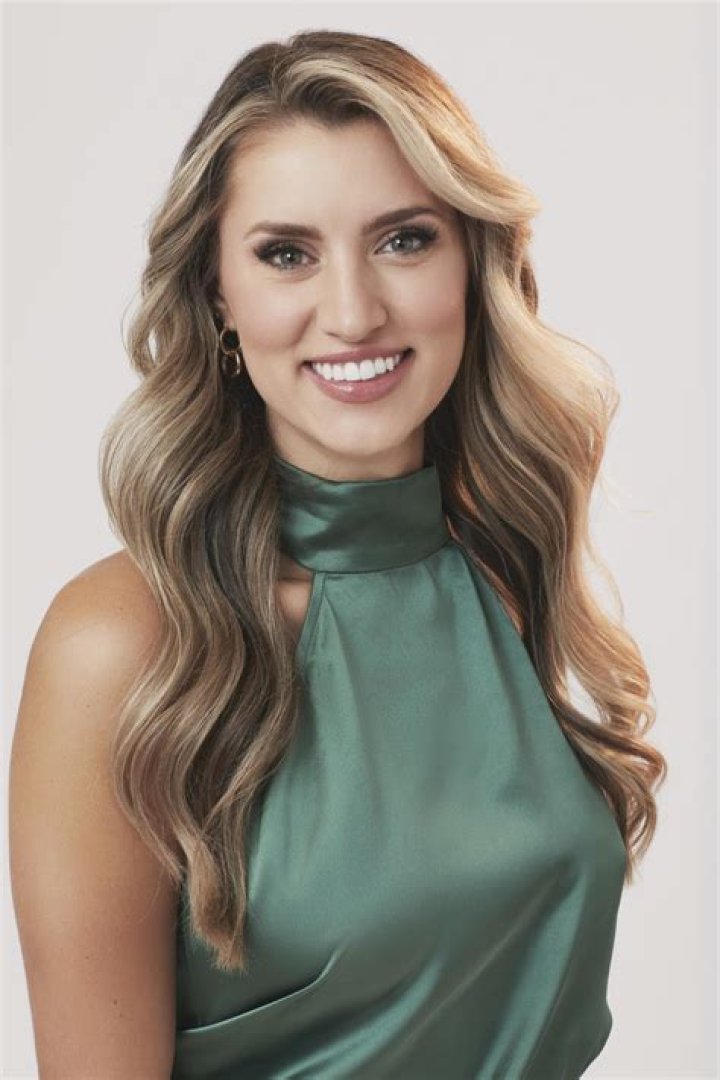 Zach Shallcross’ ‘The Bachelor’ Contestant Kaity Biggar: Job Details, Family, Age and More
