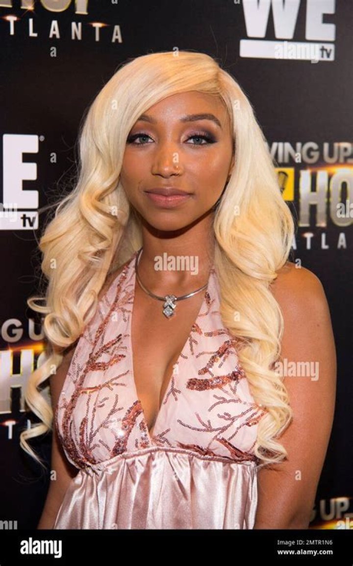 Zonnique Pullins Age - Bio, Wiki, Height, Net Worth, Relationship (2023)